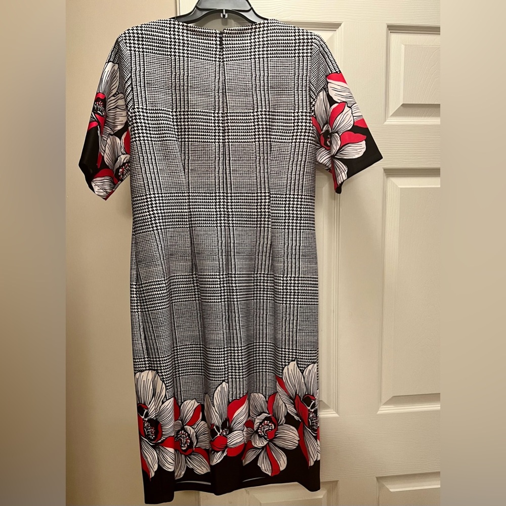 Women’s Summer Dresses - Picture 5 of 16